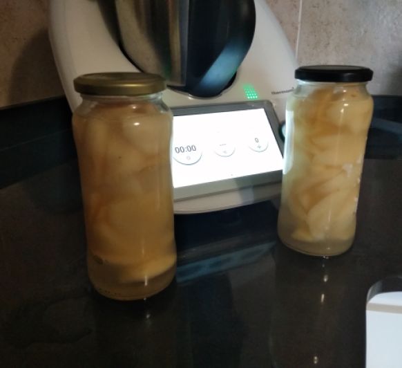 Pera en almibar